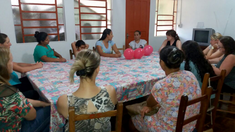 ENCONTRO DE GESTANTES ABORDA CUIDADOS DE SAÚDE PARA A MULHER E O BEBÊ