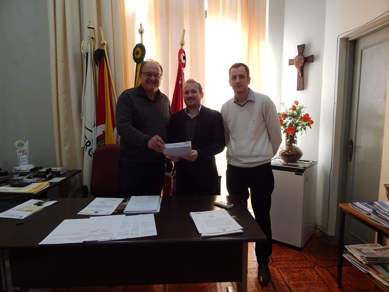 MUNICÍPIO INGRESSA COM MANDADO DE SEGURANÇA