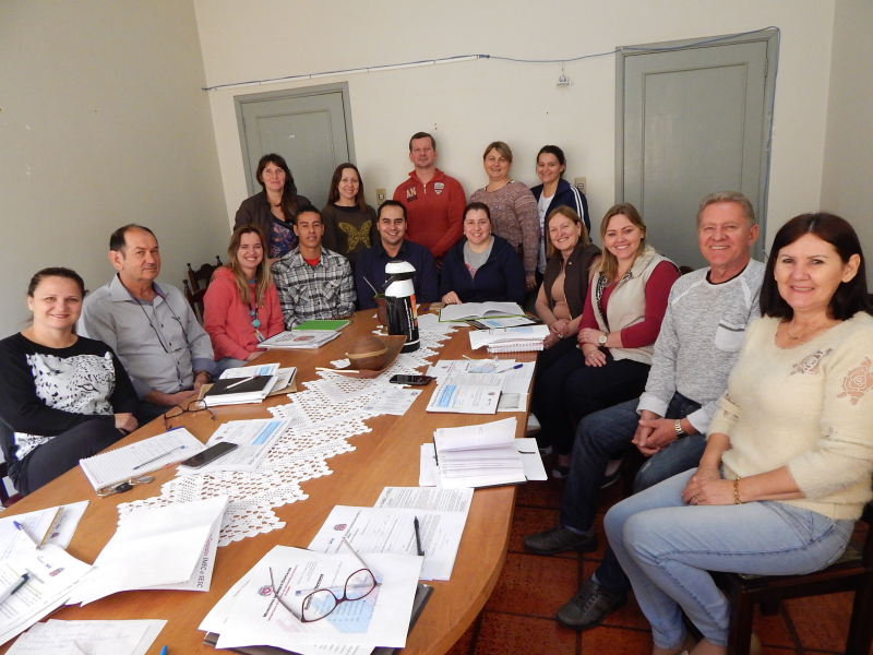 REUNIÃO COM DIRETORES MUNICIPAIS E ESTADUAIS