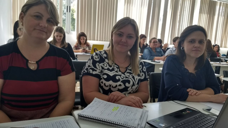 SMEC PARTICIPA DE CURSO DO PLANO DE CARREIRA