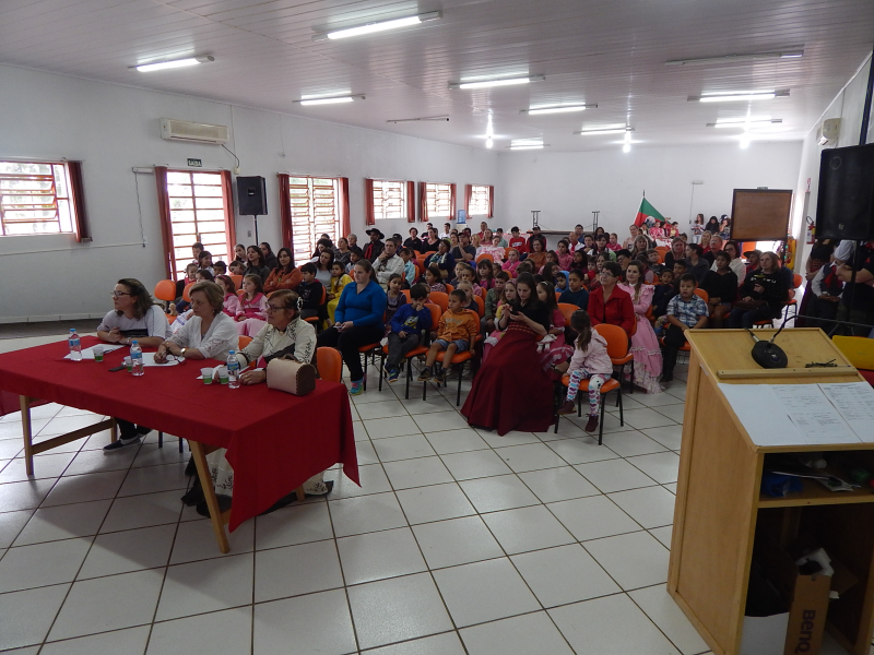 SMEC PARTICIPA DE ETAPA INTERNA DO FESTIVAL ESTUDANTIL