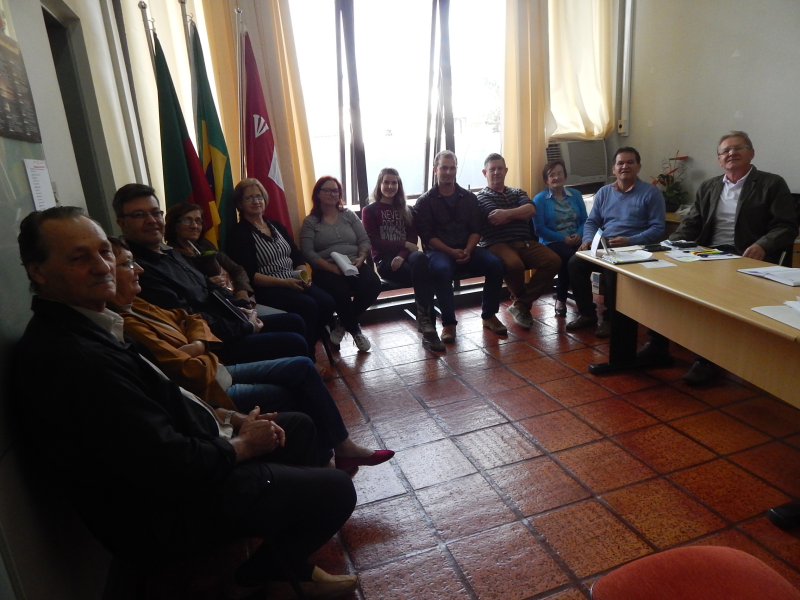 PRIMEIRA REUNIÃO DO CONSELHO MUNICIPAL DO IDOSO