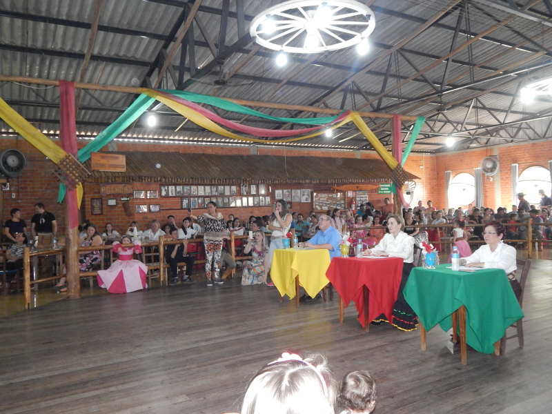 FESTIVAL ESTUDANTIL DA MÚSICA E POESIA GAÚCHA "ORGULHO DO MEU PAGO"