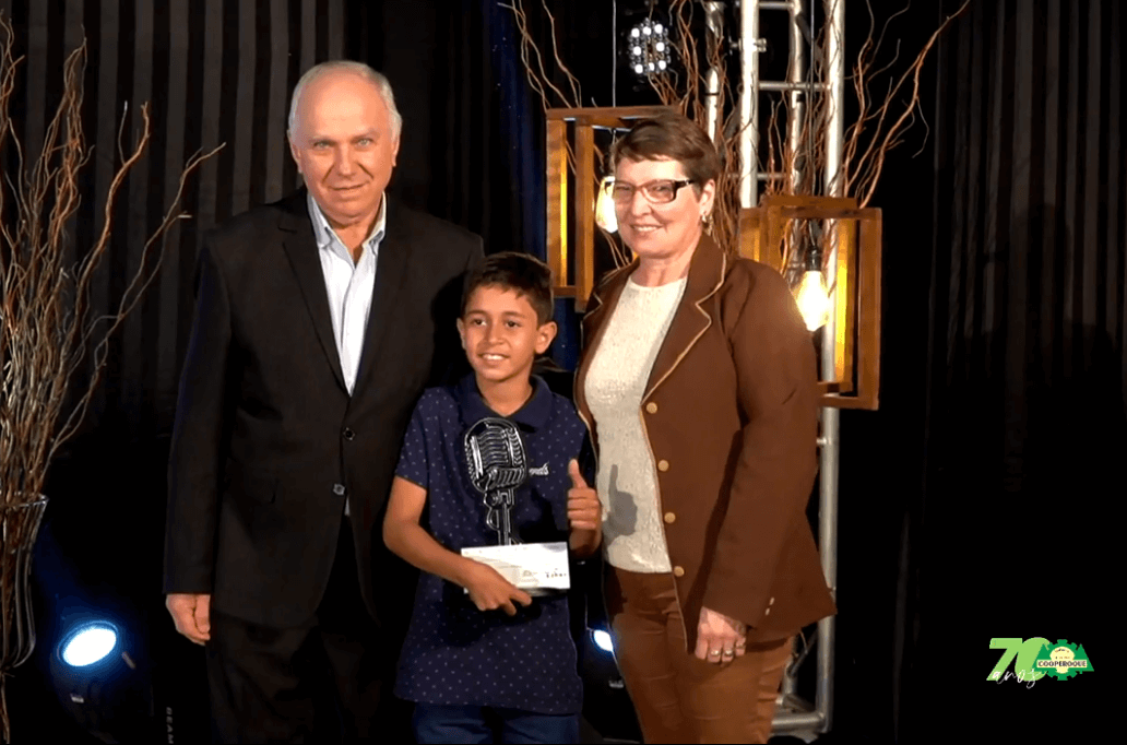 ROQUEGONZALENSES SÃO DESTAQUE NO FESTIVAL DA COOPEROQUE - 70 ANOS