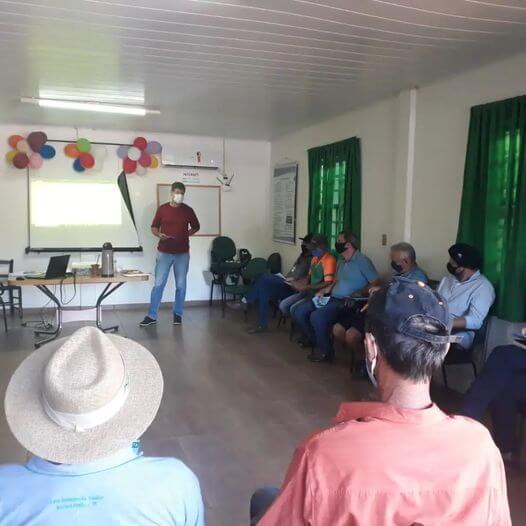 PREFEITO FERNANDO PARTICIPOU DE REUNIÃO COM CONSELHO AGROPECUÁRIO