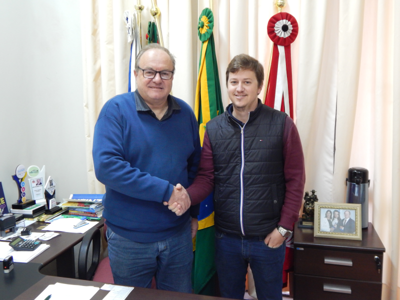 NOMEAÇÃO DE FUNCIONÁRIO