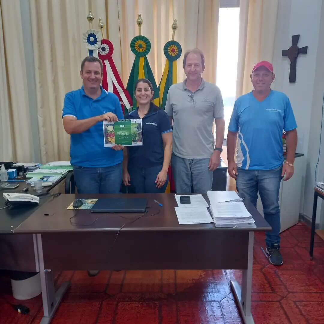 EXECUTIVO MUNICIPAL RECEBEU RELATÓRIO DE ATIVIDADES DA EMATER ROQUE GONZALES