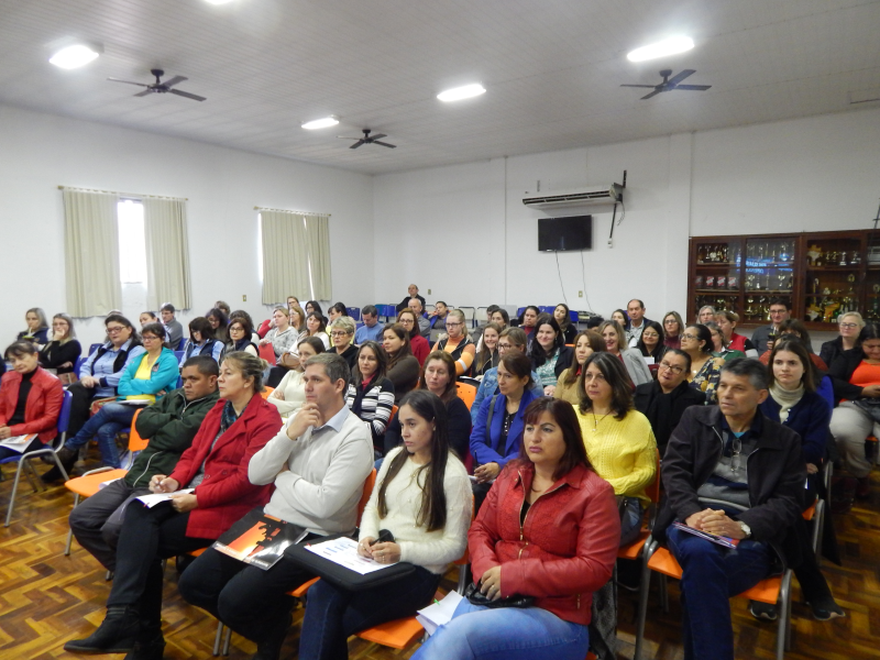 REALIZADO DIA " D " DA NOVA BASE CURRICULAR 