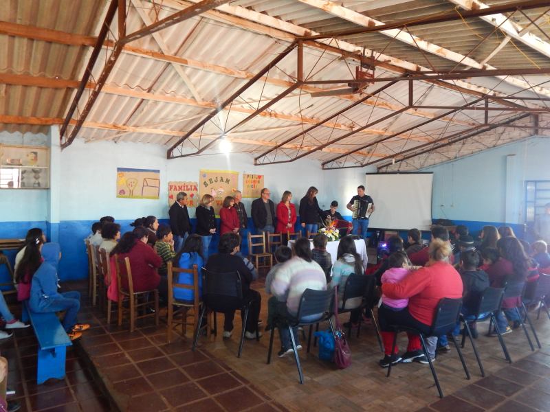 CRAS REALIZA ATIVIDADES NA VILA SANTO ANTÔNIO 