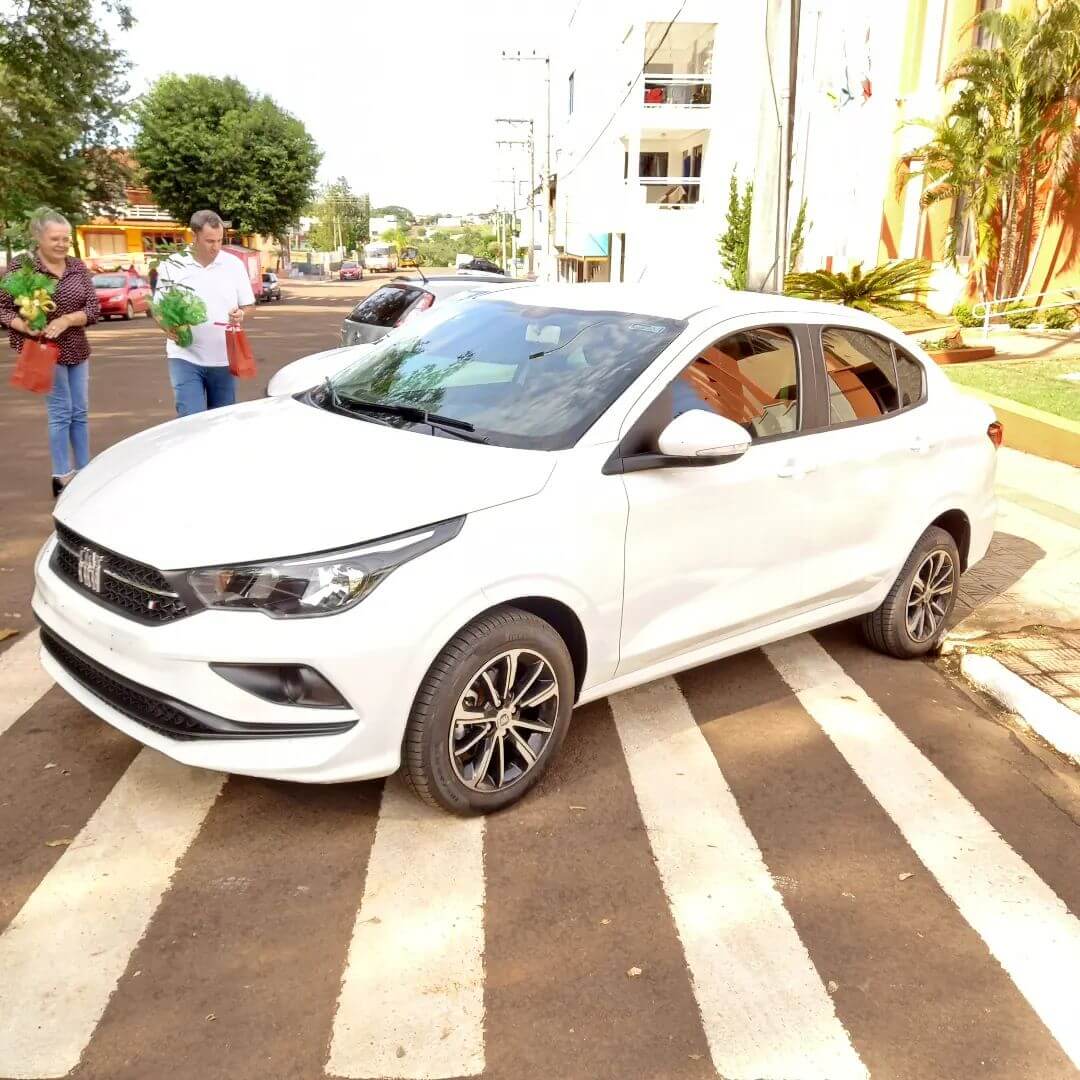 SECRETARIA MUNICIPAL DE SAÚDE RECEBE VEÍCULOS NOVOS