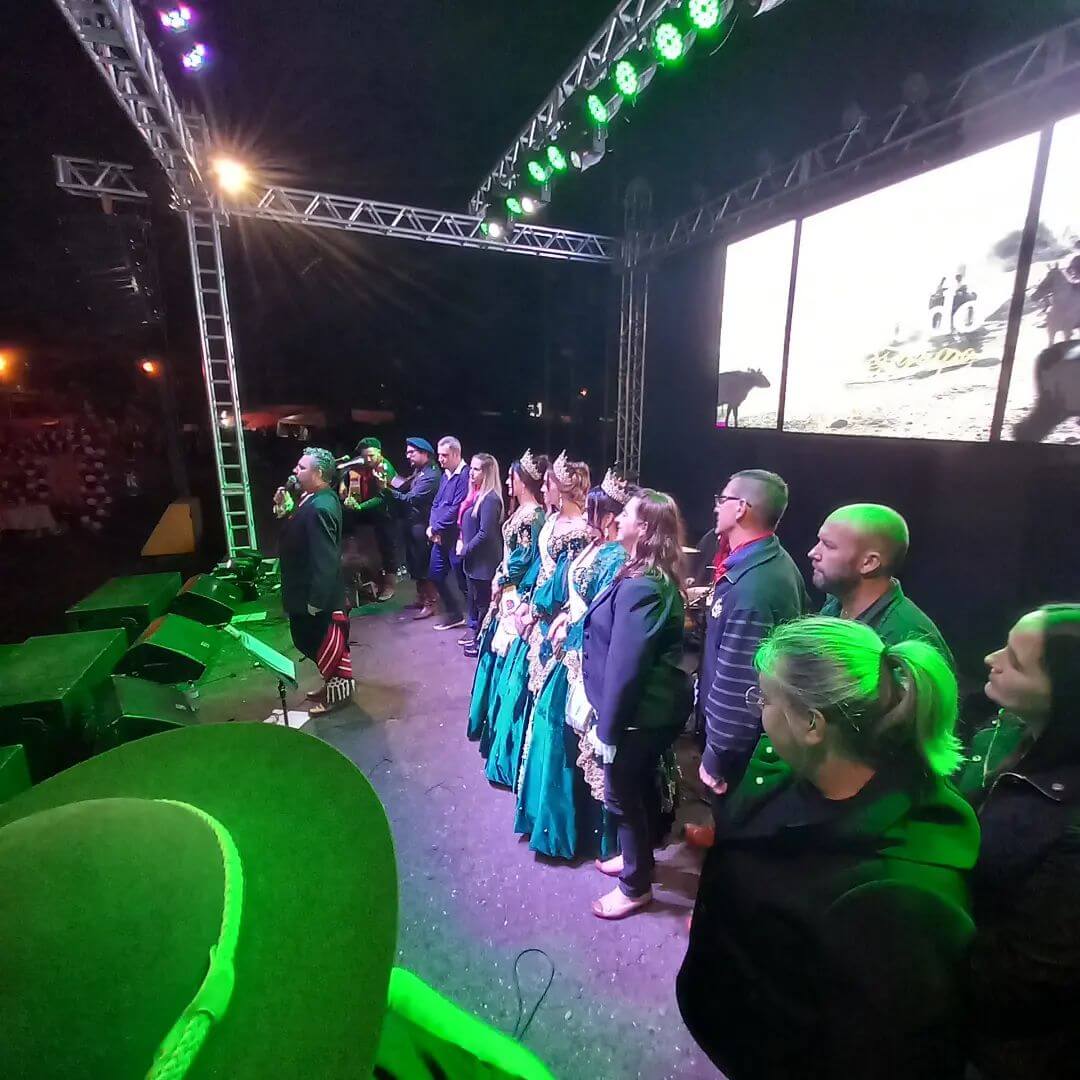 COMEMORAÇÃO AOS 56 ANOS DE ROQUE GONZALES