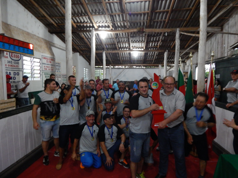 ROQUE GONZALES CONHECE OS CAMPEÕES DO CAMPEONATO DE BOCHA 2018