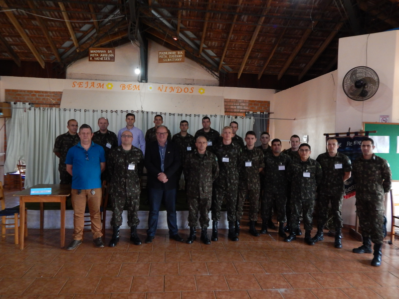 4° RCB REALIZA INSPEÇÃO MÉDICA E ENTREVISTA COM  RECRUTAS ALISTADOS EM 2018