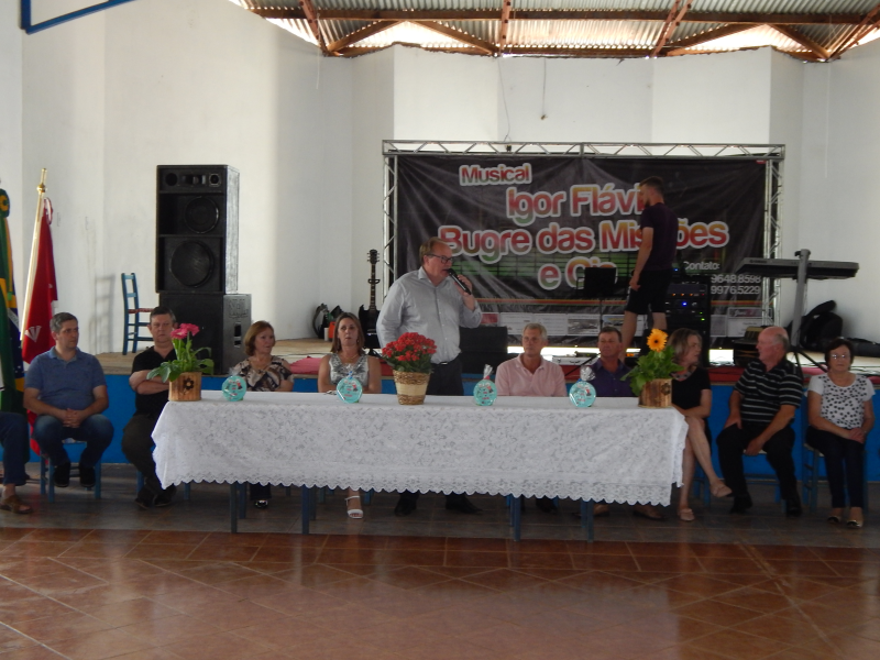 ADMINISTRAÇÃO MUNICIPAL REALIZA COM SUCESSO FESTA DO DIA DO IDOSO