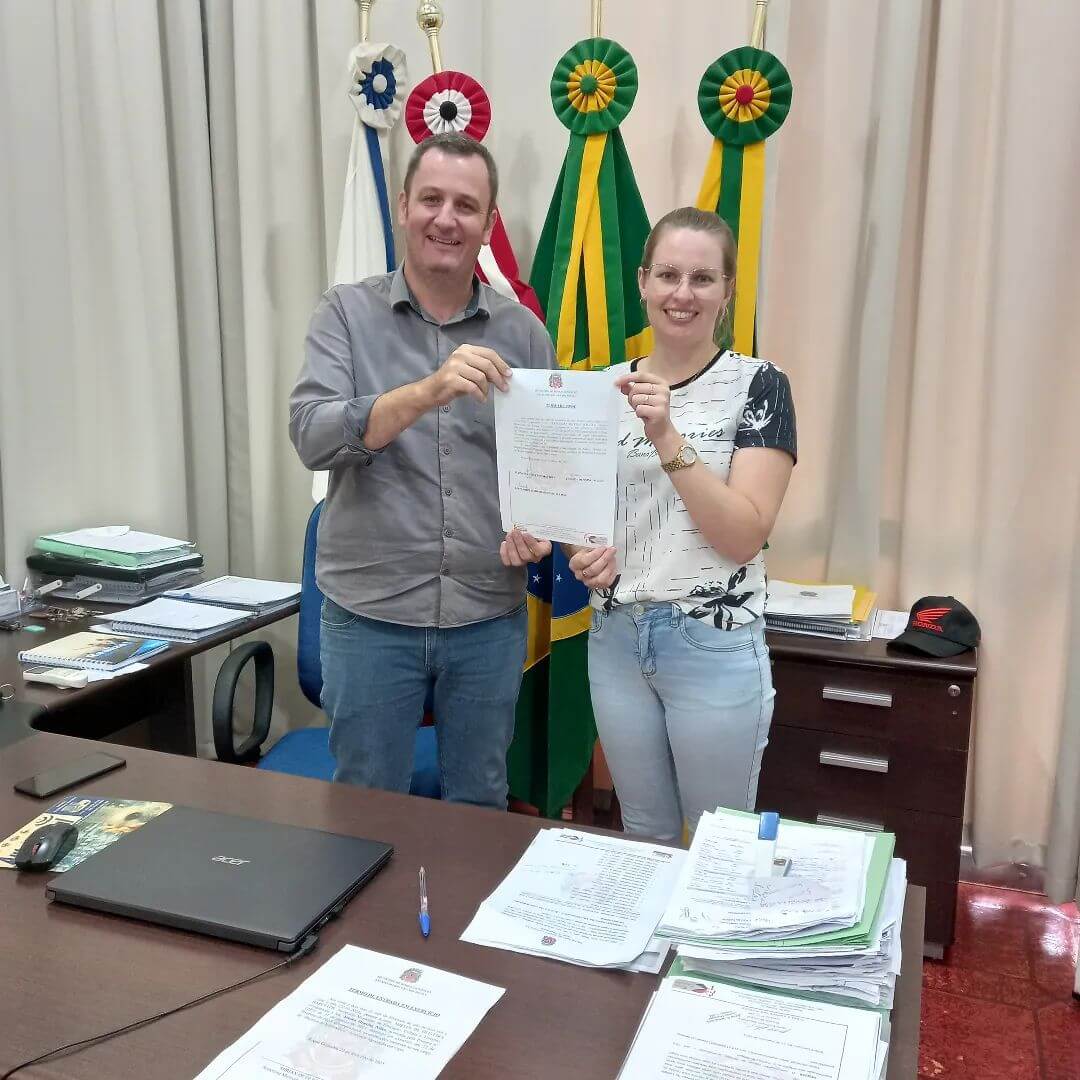 MUNICÍPIO NOMEIA MAIS DUAS PROFISSIONAIS PARA A EDUCAÇÃO