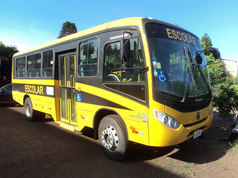 Roque Gonzales/RS recebeu um Ônibus Escolar do Governo do Estado.