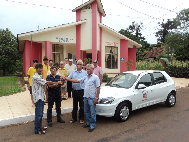 Ato de Entrega de Veículo a Comunidade da Vila Dona Otília
