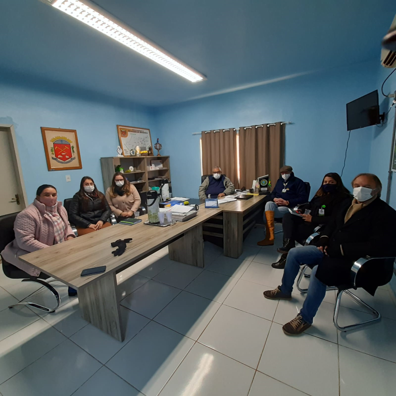 VISITA DO NOVO GERENTE DA UNIDADE DA COOPATRIGO DE DEZESSEIS DE NOVEMBRO