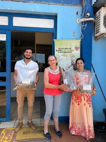 <p>SECRETARIA DE AGRICULTURA REALIZA ENTREGA DE ALEVINOS A PRODUTORES RURAIS&nbsp;</p>