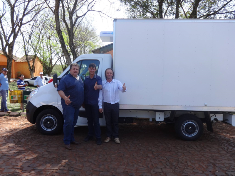 RECEBIMENTO DE UM VEICULO REFRIGERADO PARA A AGRICULTURA