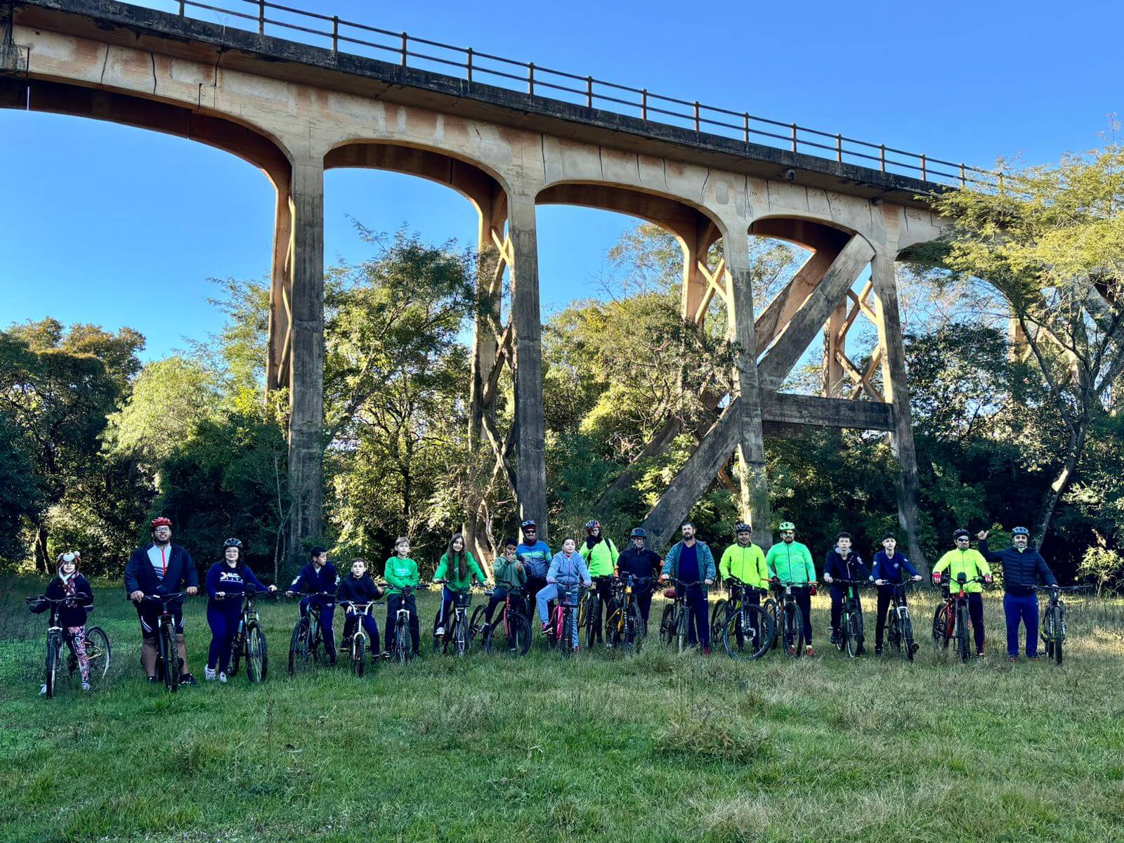 Ponte Férrea sobre o Arroio Rolador