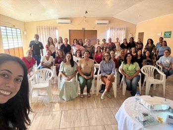 <p><strong>FORMA&Ccedil;&Atilde;O SOBRE&nbsp;TRANSTORNO DO ESPECTRO AUTISTA&nbsp; (TEA)&nbsp;FORTALECE PR&Aacute;TICAS INCLUSIVAS NA REDE MUNICIPAL DE ENSINO</strong></p>