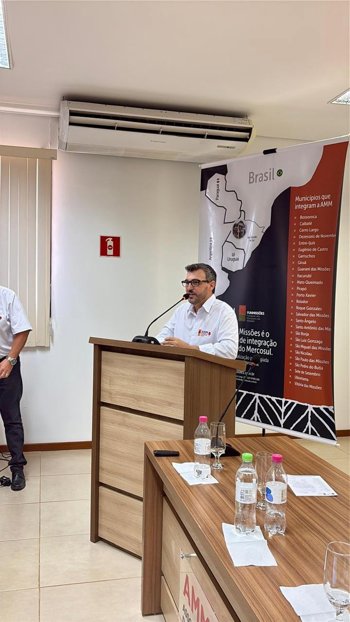 <p><strong>PREFEITO JO&Atilde;O ALBERTO &Eacute; ELEITO PRESIDENTE DA AMM</strong></p>