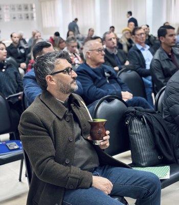 <strong>PREFEITO JO&Atilde;O ALBERTO PARTICIPA DO F&Oacute;RUM REGIONAL DE TURISMO DAS MISS&Otilde;ES</strong>