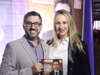 <em><strong>EXPOINTER &Eacute; PALCO PARA O LAN&Ccedil;AMENTO DA EDI&Ccedil;&Atilde;O ESPECIAL DA REVISTA EM EVID&Ecirc;NCIA, DO PREFEITO JO&Atilde;O ALBERTO</strong></em>