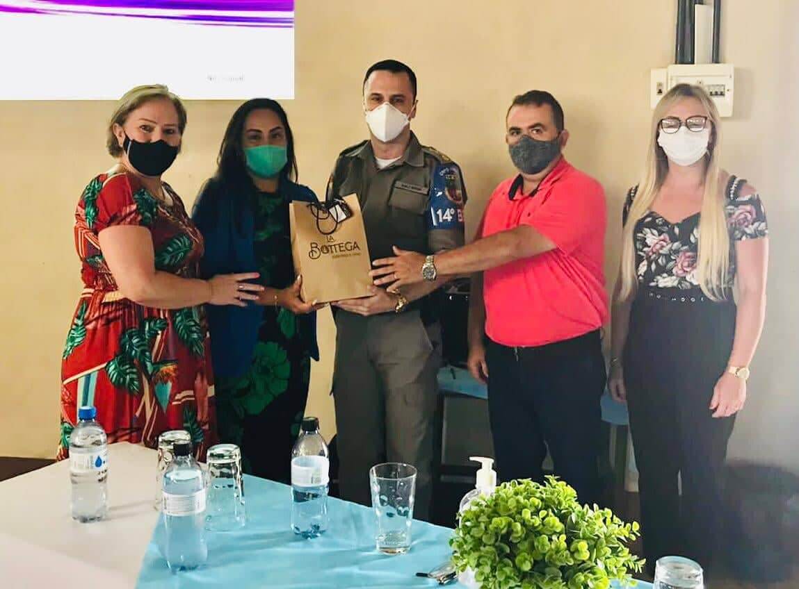 Palestra "Adolescência, a escola e as escolhas".