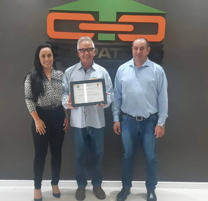 PRESIDENTE DA CÂMARA VISITA A COOPATRIGO