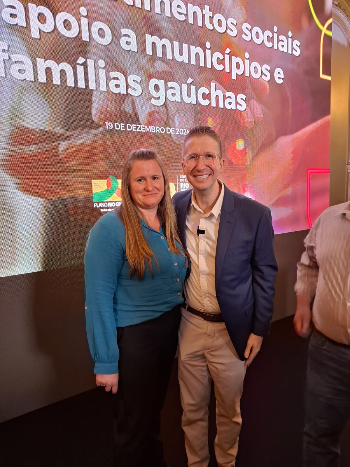 <p>CONSTRU&Ccedil;&Atilde;O DO CRAS</p>