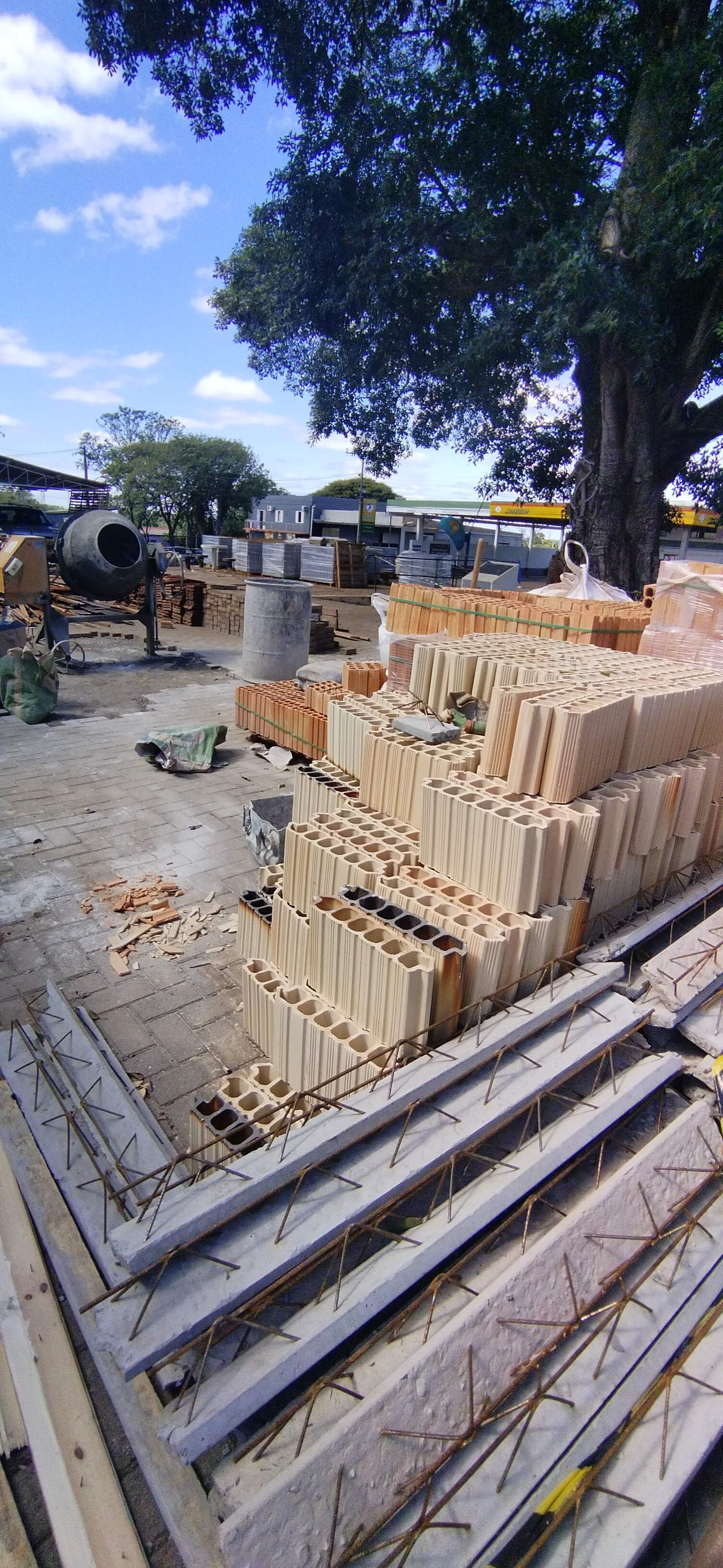 Obras em andamento...