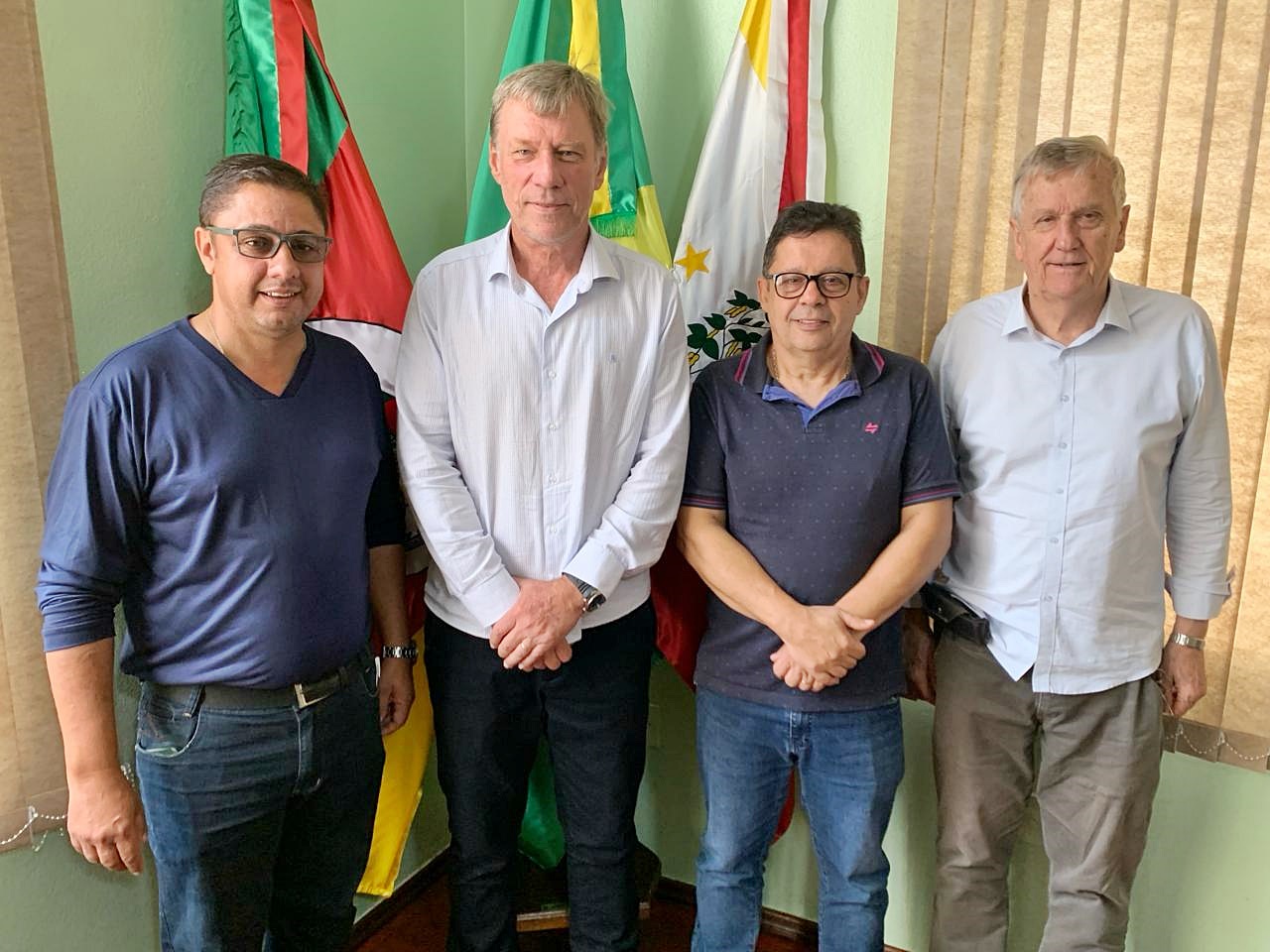 <p><strong>Marcus Vin&iacute;cius do Prado </strong><strong>assume</strong><strong>&nbsp;a titularidade da&nbsp;</strong><strong>Secretaria</strong><strong>&nbsp;de Obras e Via&ccedil;&atilde;o&nbsp;&nbsp;&nbsp;</strong></p>