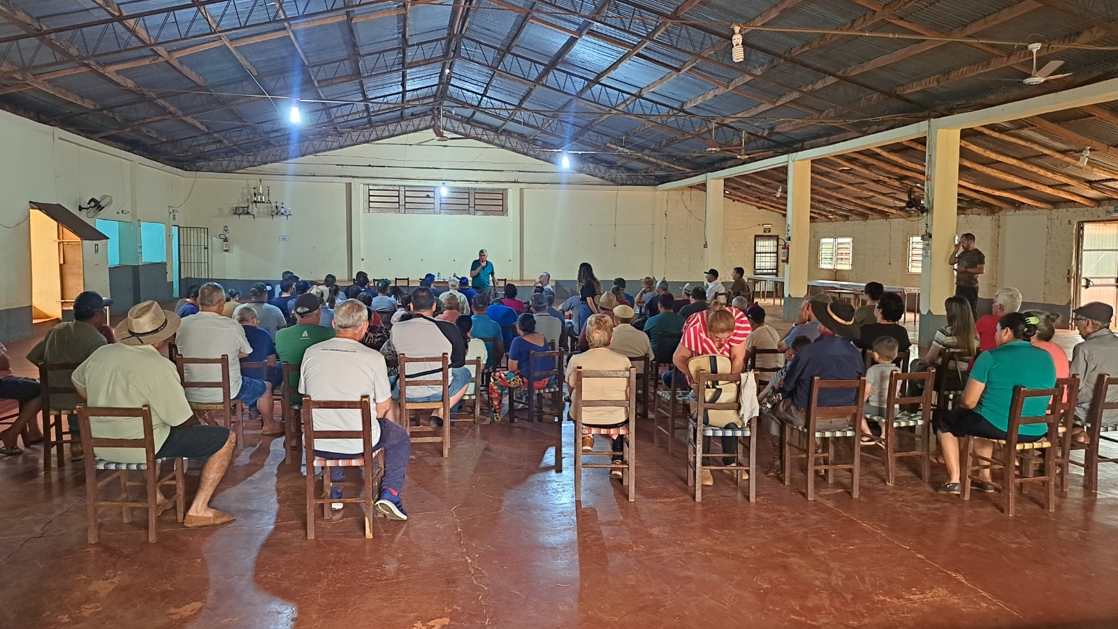 <p>Rinc&atilde;o de S&atilde;o Pedro define alternativas ao tr&acirc;nsito durante obra no acesso</p>