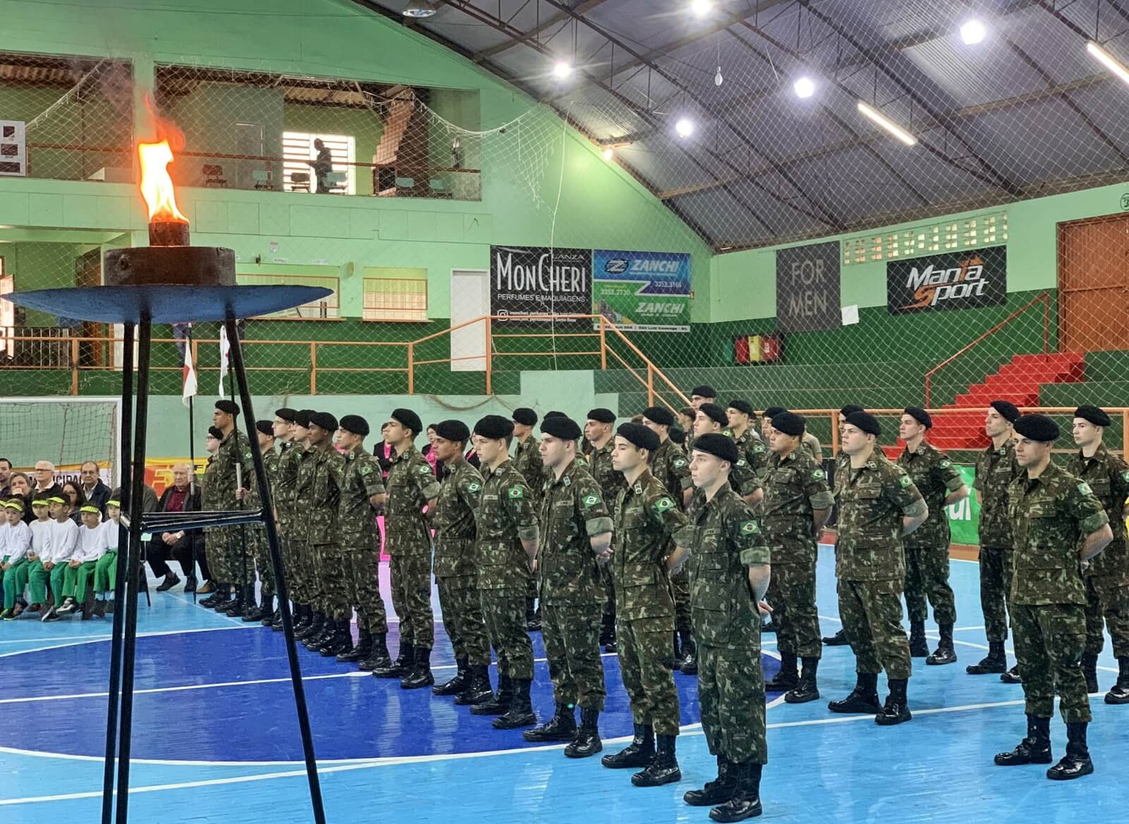 <p>Reuni&atilde;o tratar&aacute; da programa&ccedil;&atilde;o da Semana da P&aacute;tria</p>