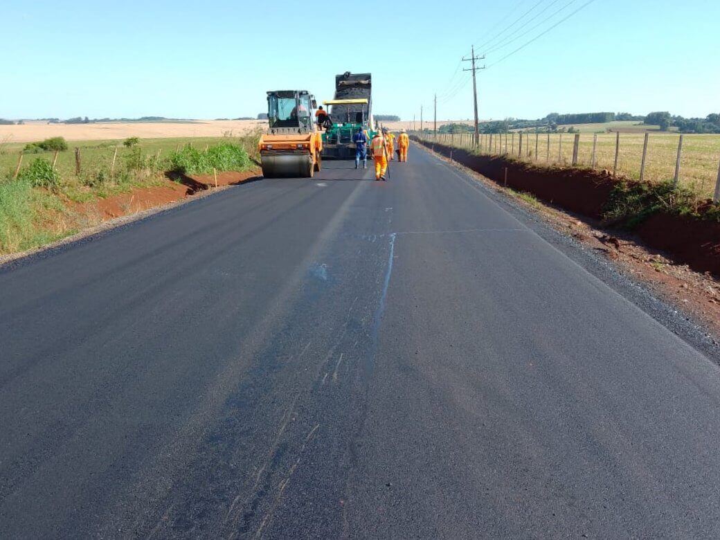 <p>Ato Oficial alusivo ao acesso asf&aacute;ltico &agrave; S&atilde;o Louren&ccedil;o ocorre s&aacute;bado</p>