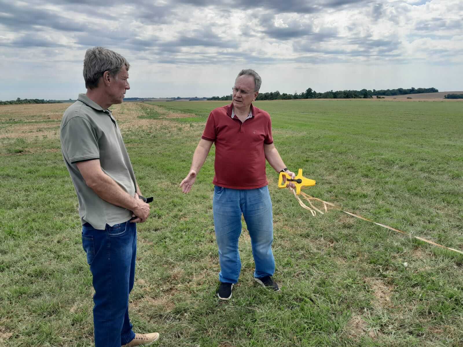 <p>Prefeitura inicia cercamento da pista do aeroporto municipal</p>