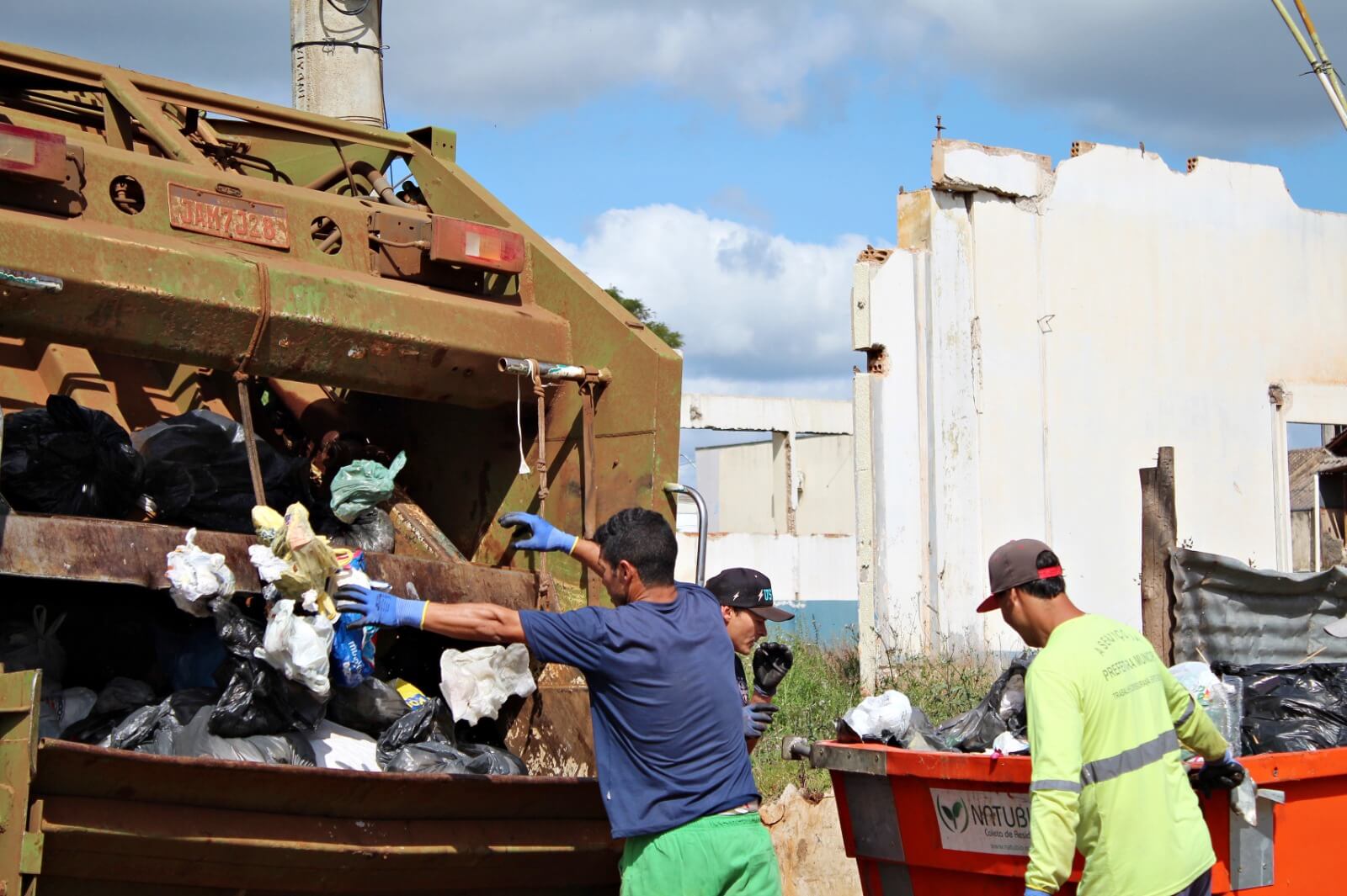 <p>Munic&iacute;pio n&atilde;o ter&aacute; coleta de lixo nos dias 25 de dezembro e 1&ordm; de janeiro</p>