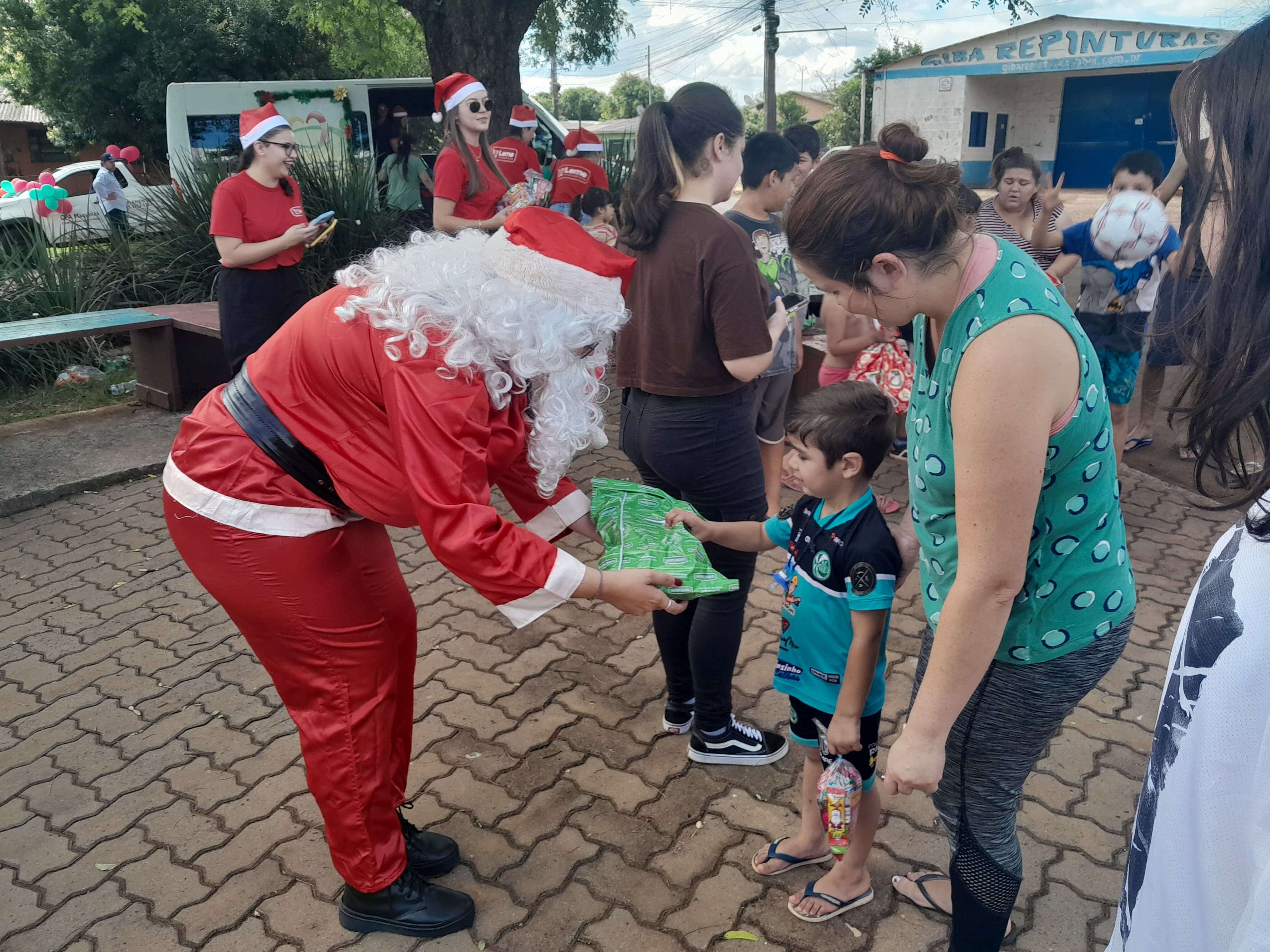 <p>A&ccedil;&atilde;o Social agradece apoio da comunidade &agrave; campanha de Natal</p>