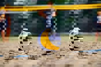 <p><strong>Torneio de V&ocirc;lei de Trios Powertech ser&aacute; neste domingo, na C&iacute;cero</strong></p>