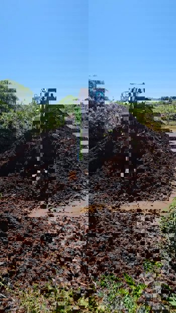 <p>Programa de limpeza e reforma de a&ccedil;udes e bebedouros beneficia 85 produtores rurais em S&atilde;o Luiz Gonzaga</p>