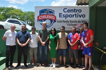 <p>Centro Esportivo Chileno &eacute; entregue para a comunidade do Bairro Auxiliadora</p>