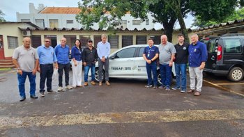 <p><strong>Emater recebe ve&iacute;culo para refor&ccedil;ar Opera&ccedil;&atilde;o Terra Forte</strong></p>