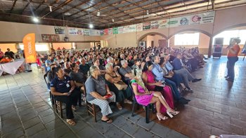 <p>Encontro Municipal de Mulheres Rurais re&uacute;ne grande p&uacute;blico no Limoeiro</p>