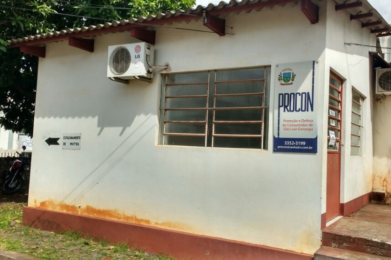 Procons de todo o país intensificam fiscalização de produtos perecíveis em mercados