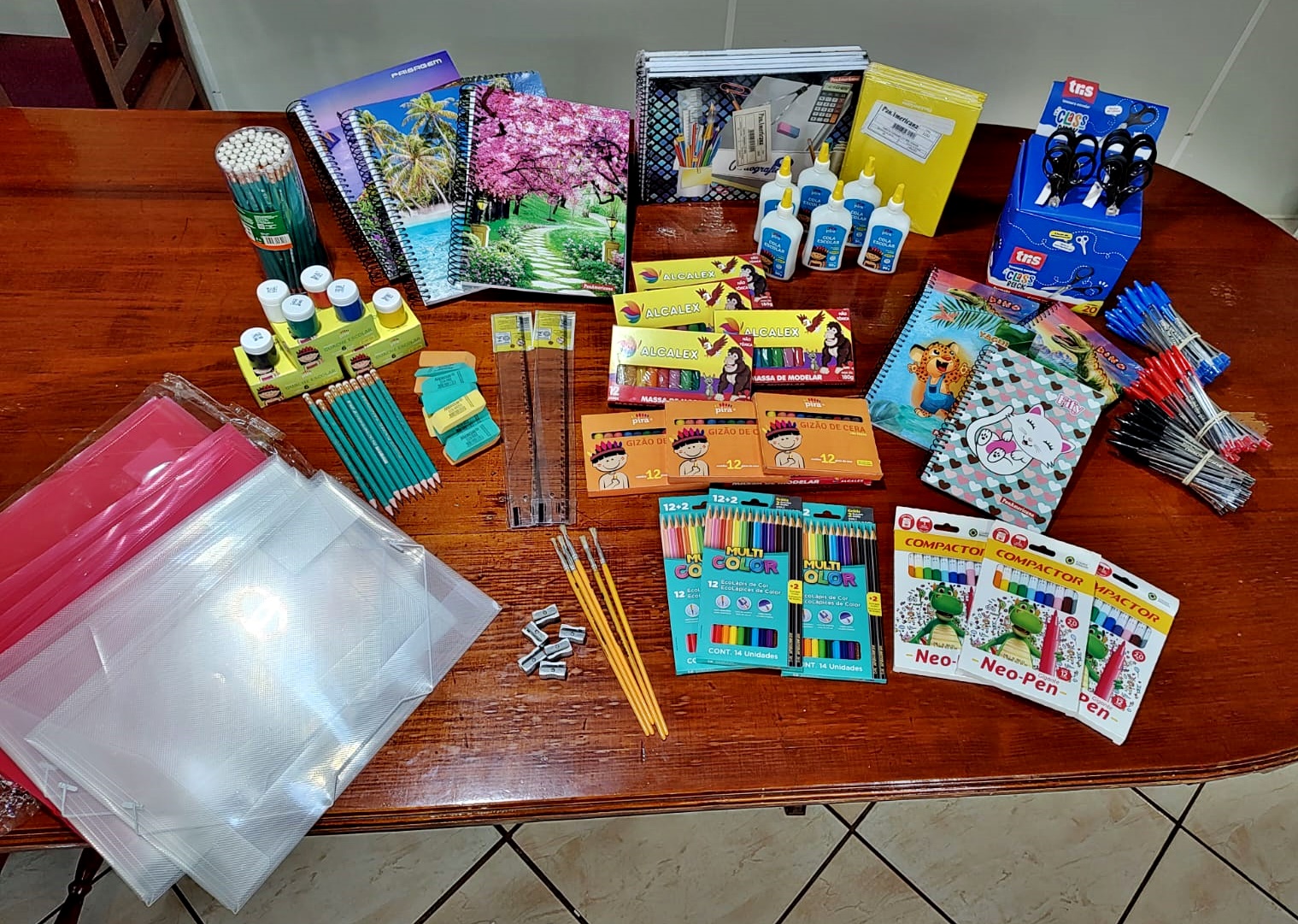 SEMEDE disponibilizará materiais escolares aos alunos da Rede Municipal de Ensino  