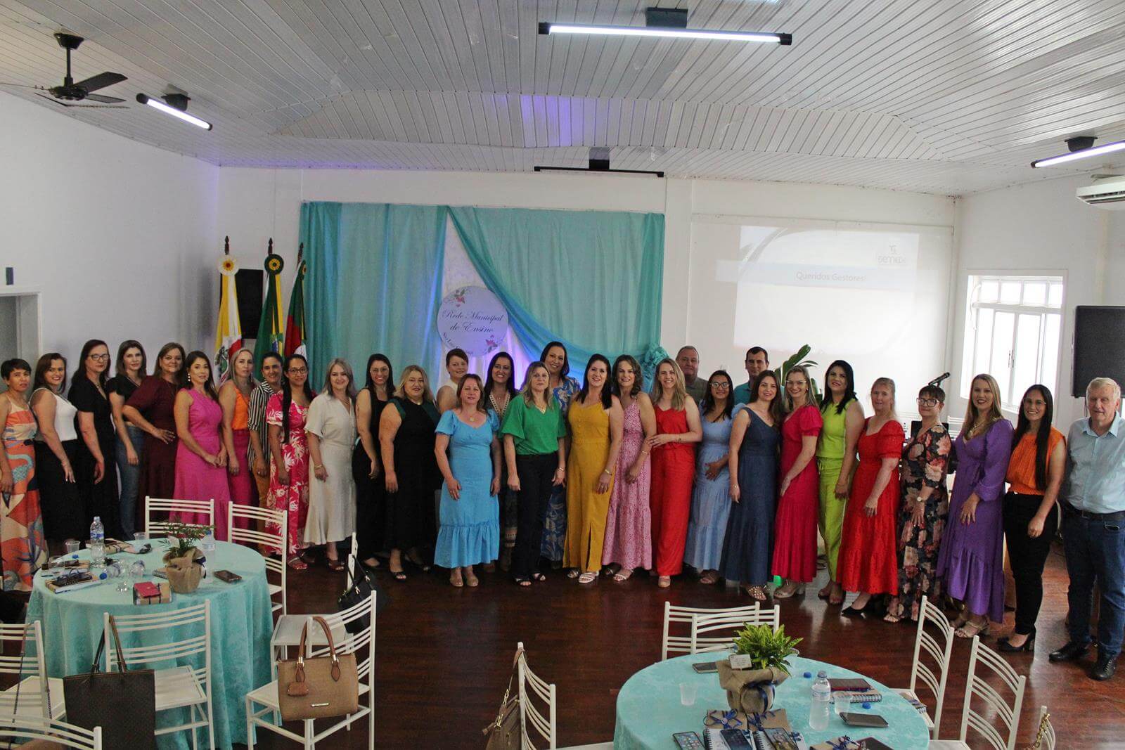 Empossados os gestores das escolas da Rede Municipal de Ensino