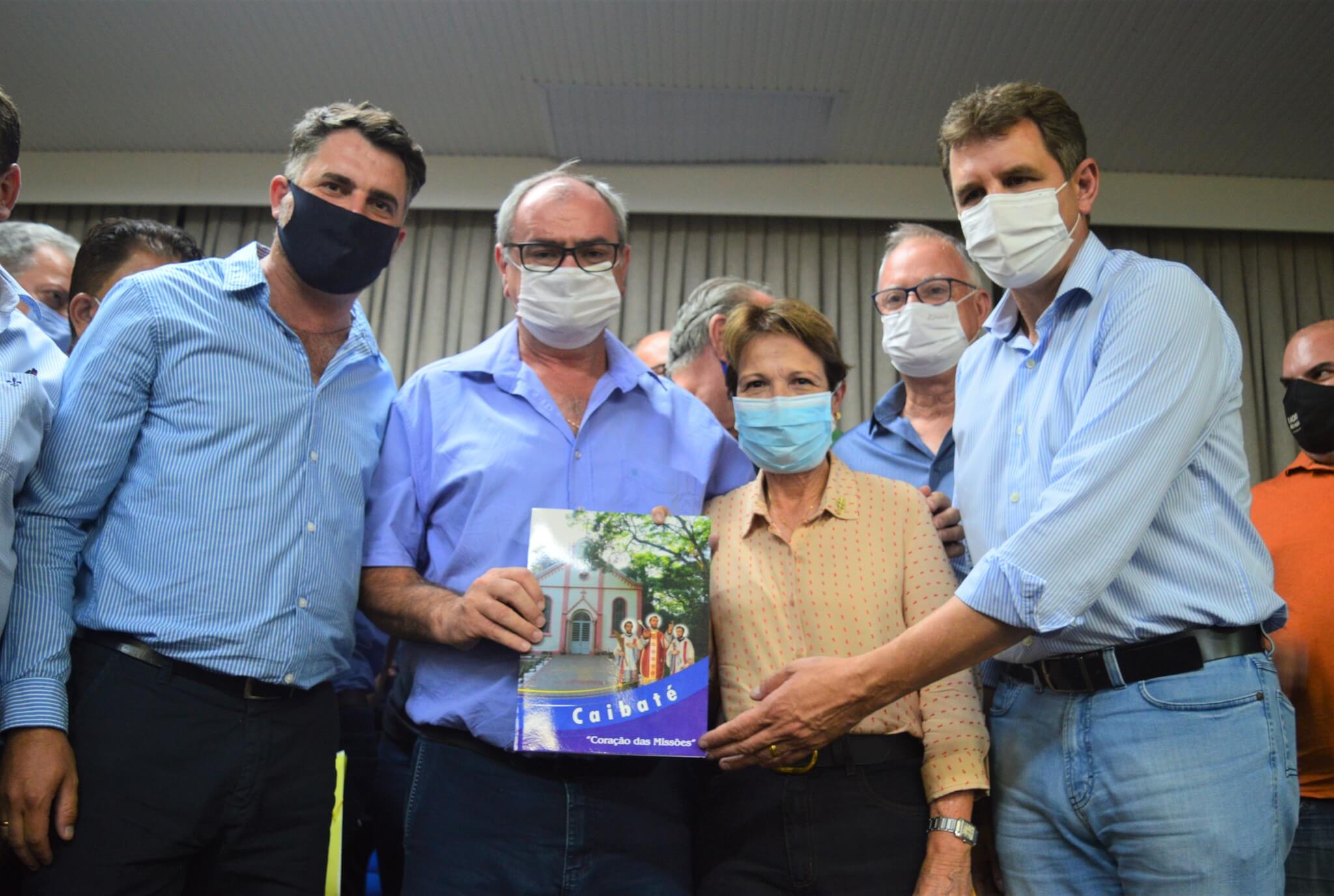 PREFEITO E VICE RECEBEM RESPOSTA DE OFÍCIO ENTREGUE À MINISTRA DA AGRICULTURA QUE PEDE PRORROGAÇÃO DE DÍVIDAS DOS AGRICULTORES