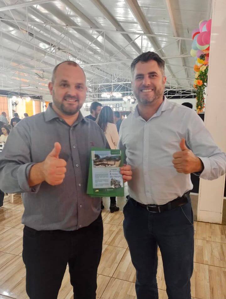 VICE-PREFEITO DANIEL PARTICIPOU DE FÓRUM NA FENASOJA